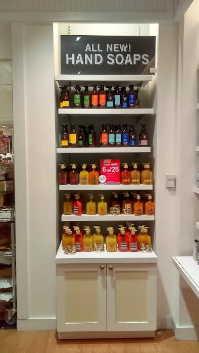Bath & Body Works 8