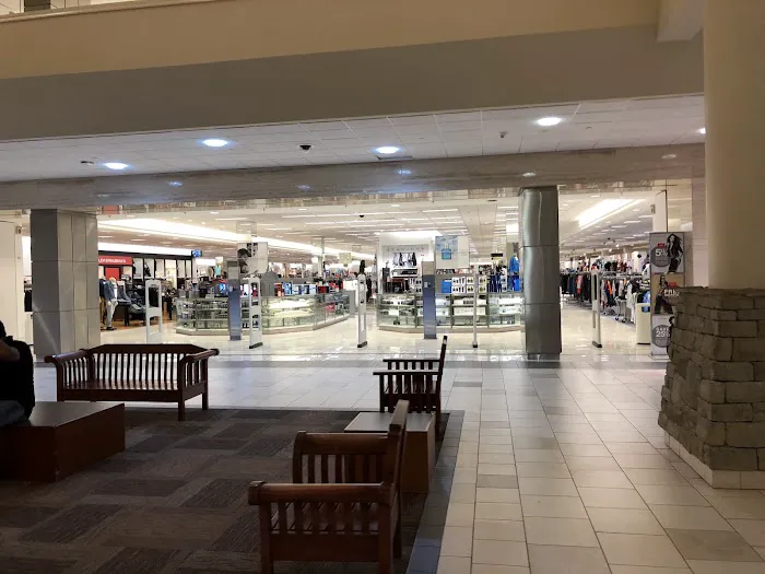 Macy's 0