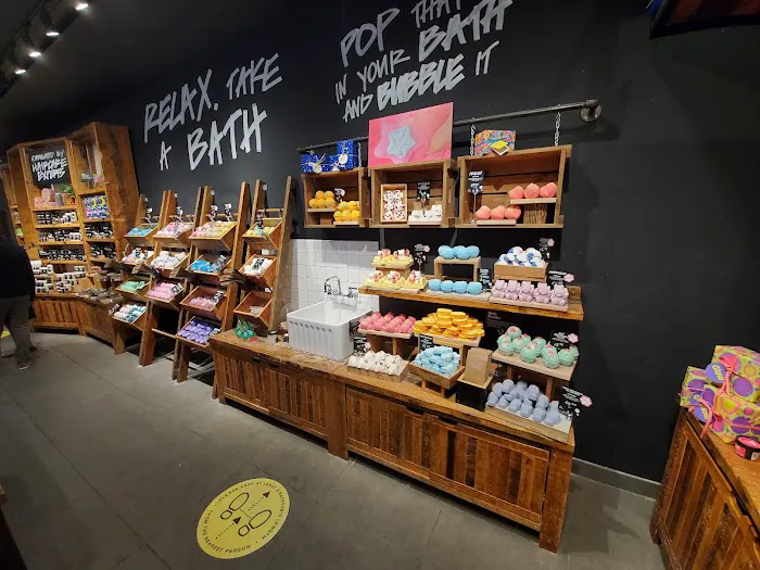 Lush Cosmetics Cherry Creek 1
