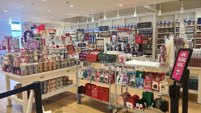 Bath & Body Works 1