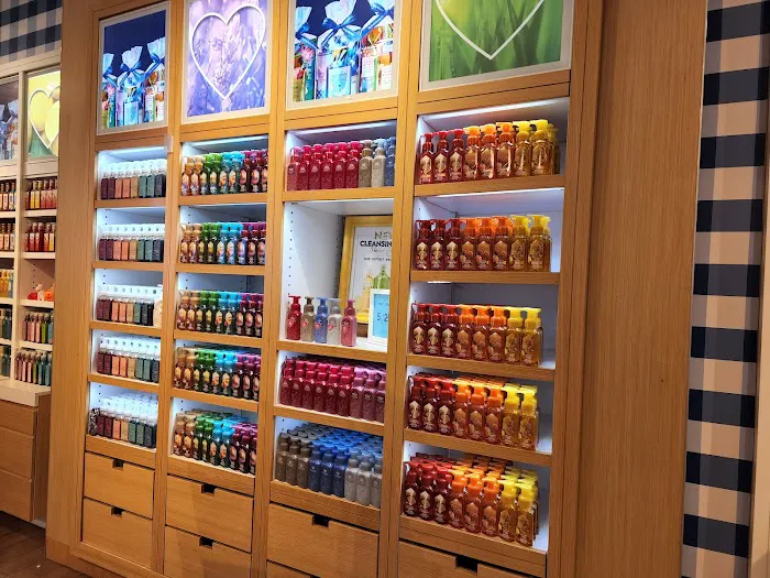 Bath & Body Works 0
