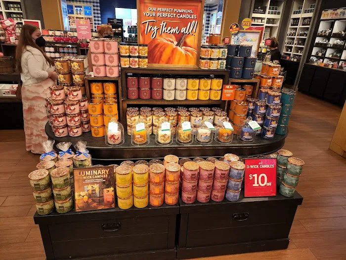 Bath & Body Works 6