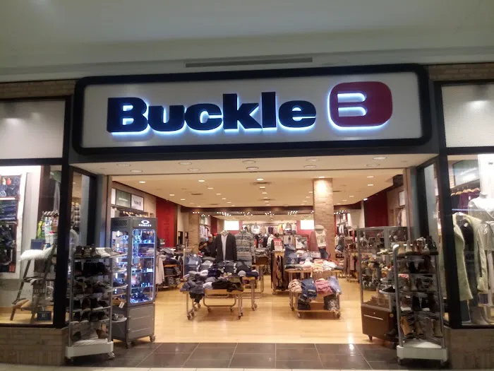 Buckle 6