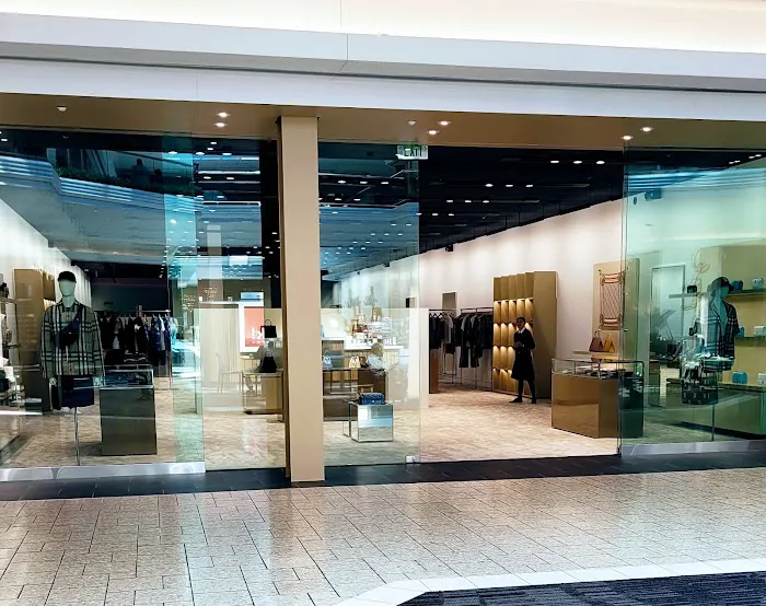 Burberry 2
