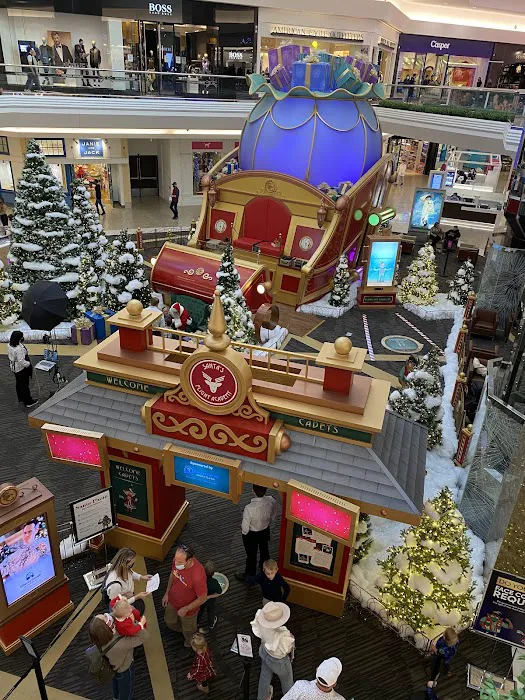 Macy's 4