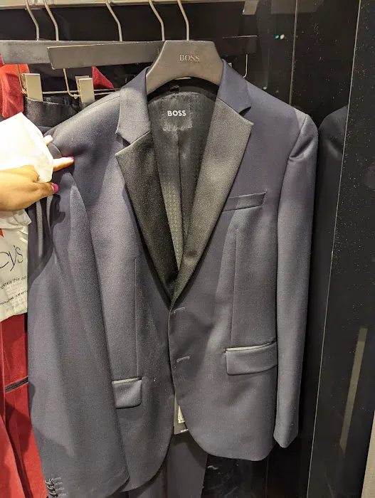 BOSS Store - Denver Cherry Creek 4