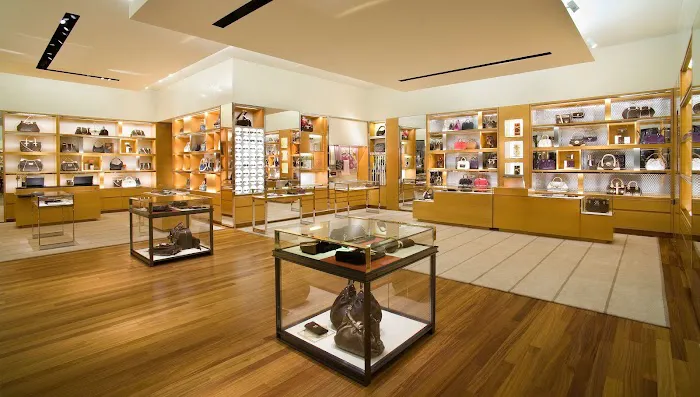 Louis Vuitton Denver Cherry Creek 2