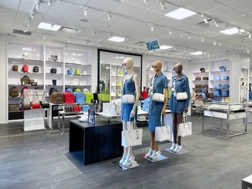 Michael Kors Outlet 5
