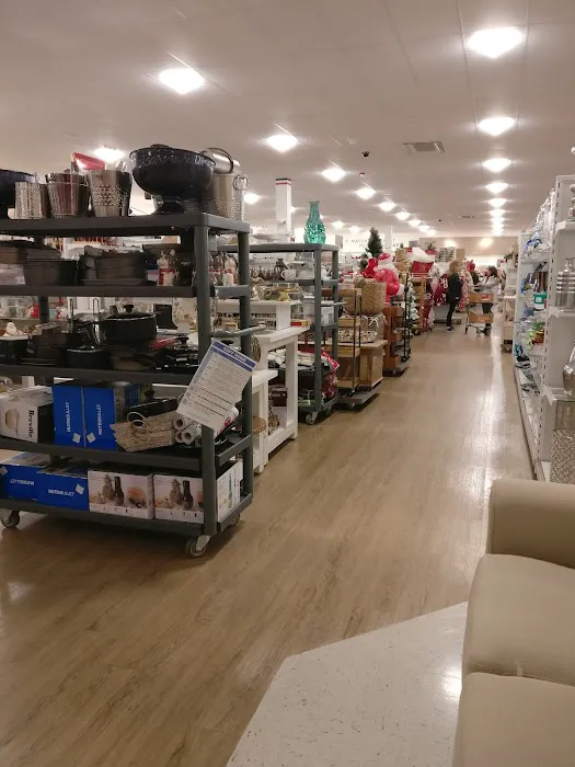 T.J. Maxx & HomeGoods 6
