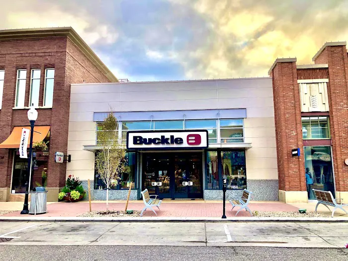 Buckle 7