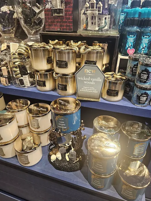Bath & Body Works 2