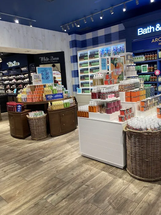 Bath & Body Works 6