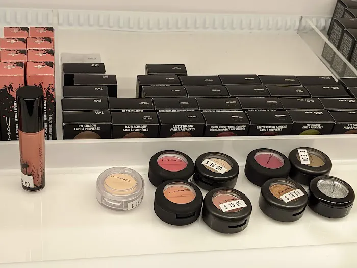 The Cosmetics Company Store 2