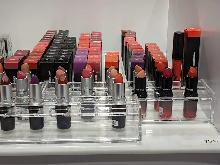 The Cosmetics Company Store 4