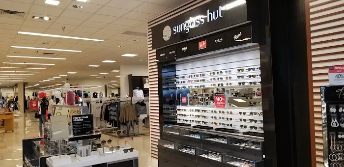 Macy's 0