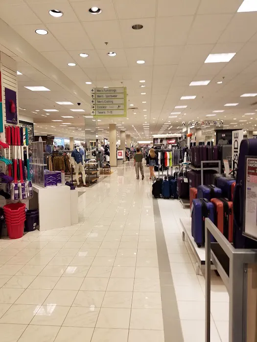 Macy's 0