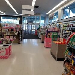 Ineke Perfumes in store at EsScentuals ico