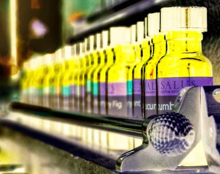 SALUS Bath and Body 8