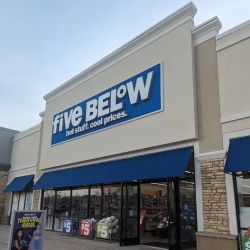 Five Below ico