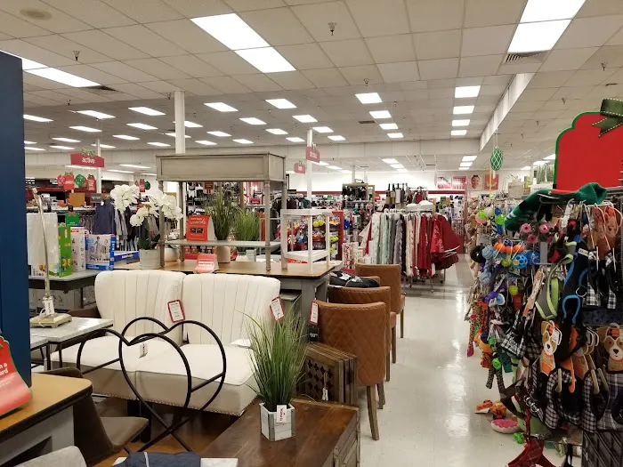 T.J. Maxx 2