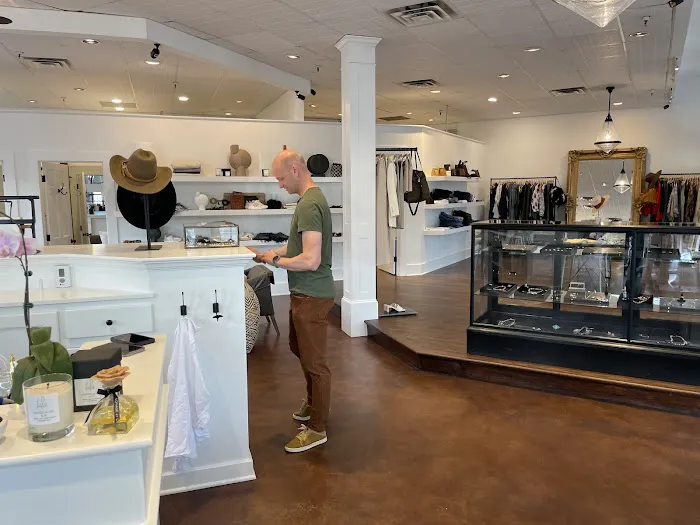 Tula Boutique 0