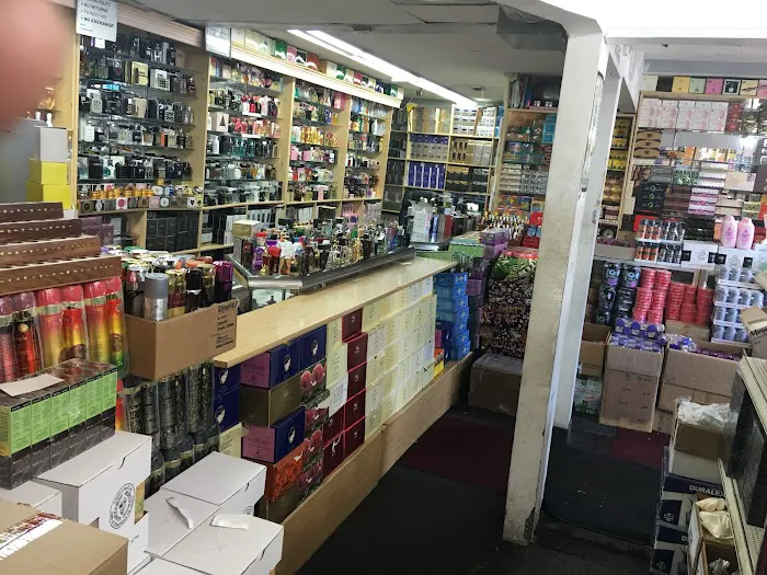 Al Hussein Perfumes & Beauty Inc 4