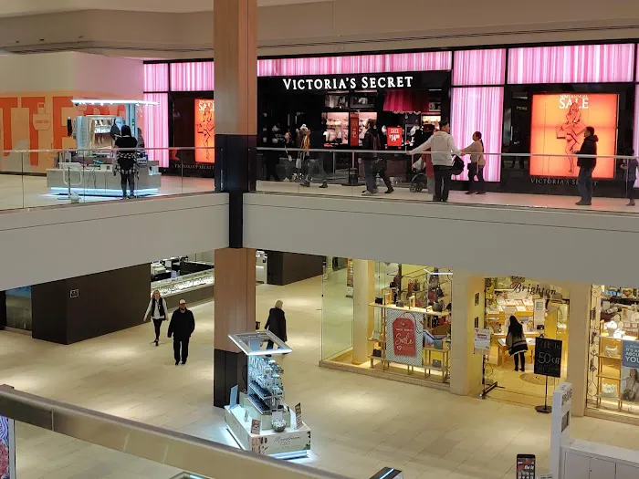 Victoria's Secret & PINK by Victoria's Secret 4