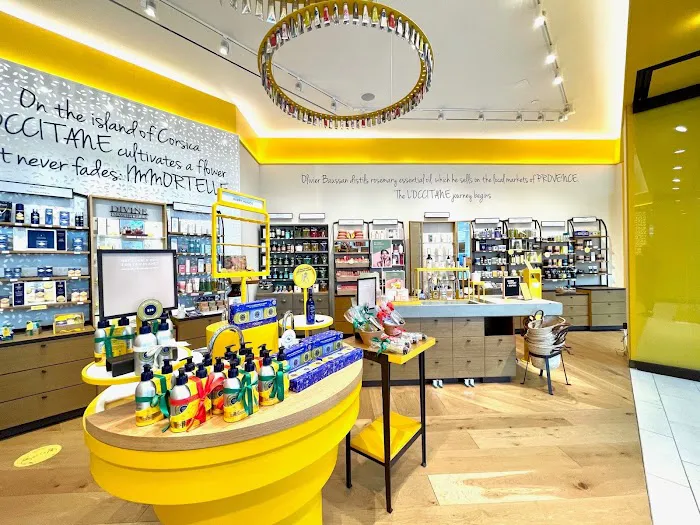 L'OCCITANE EN PROVENCE 6