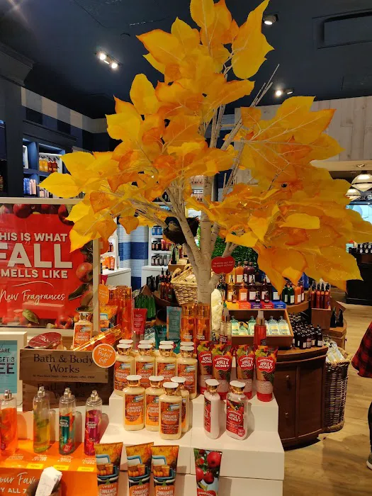 Bath & Body Works 1