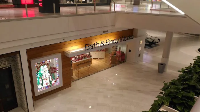 Bath & Body Works 8