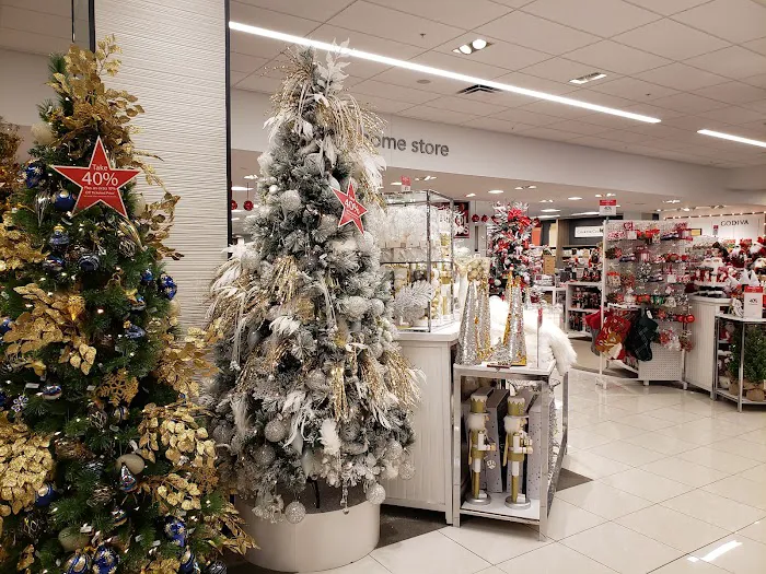 Macy's 4