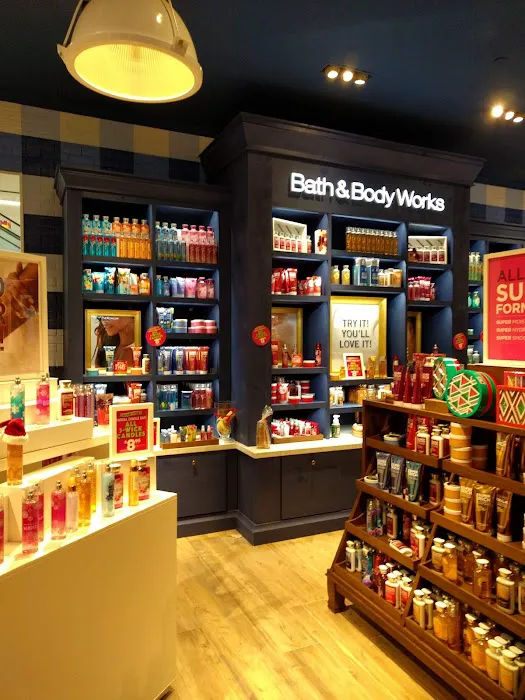 Bath & Body Works 2
