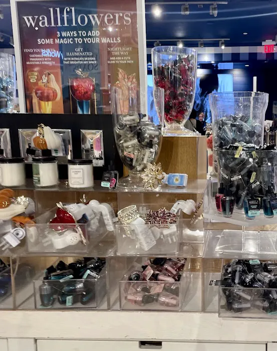 Bath & Body Works 9