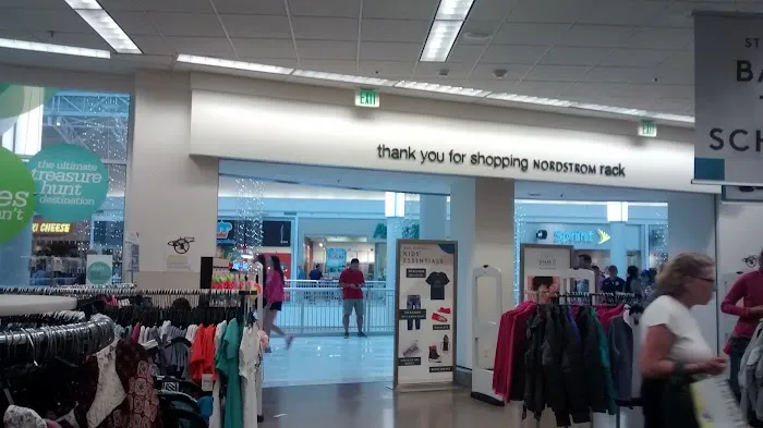 Nordstrom Rack 0