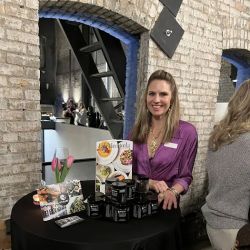 CHANEL FRAGRANCE AND BEAUTY BOUTIQUE ico