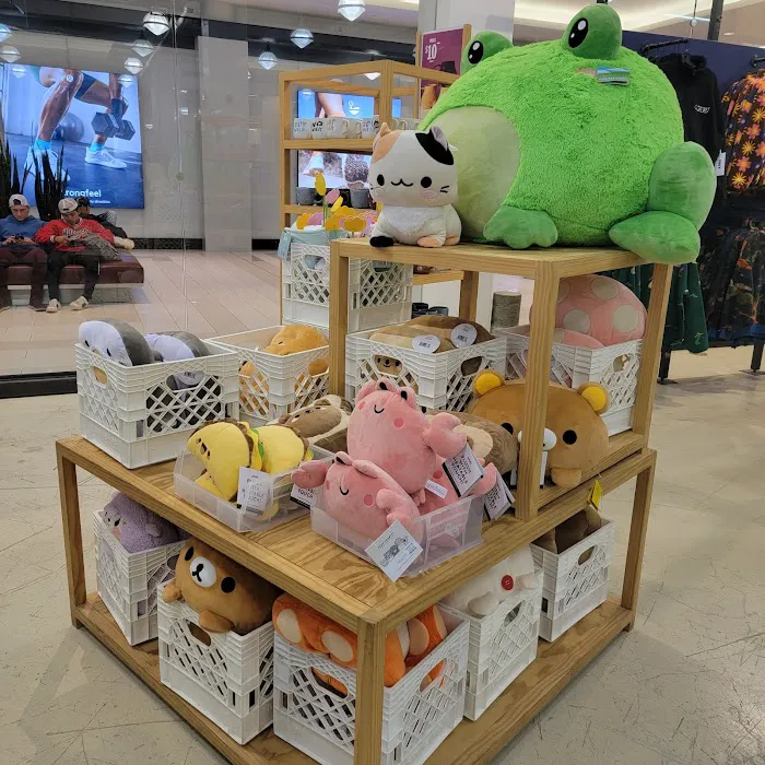 Urban Outfitters 2
