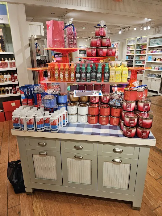 Bath & Body Works 9