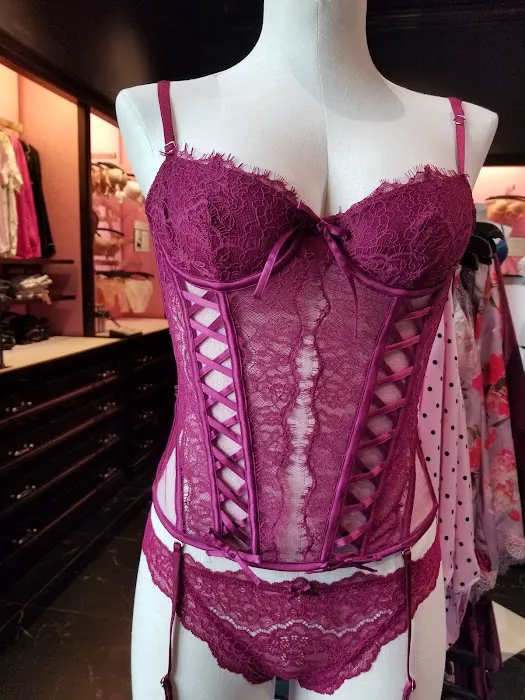 Victoria's Secret & PINK by Victoria's Secret 8