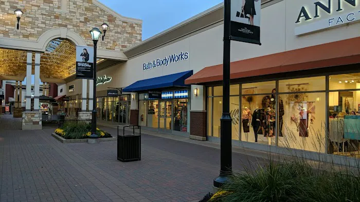 Bath & Body Works 1