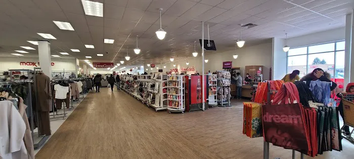 T.J. Maxx & HomeGoods 8