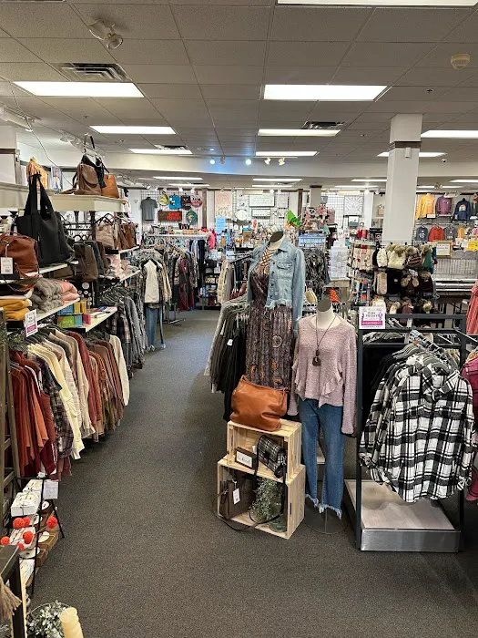 The Charming Lily Boutique & Gifts 1