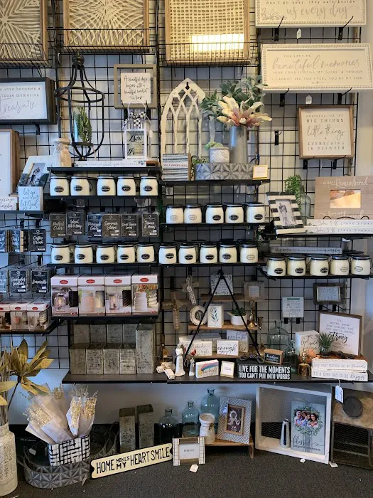 The Charming Lily Boutique & Gifts 7