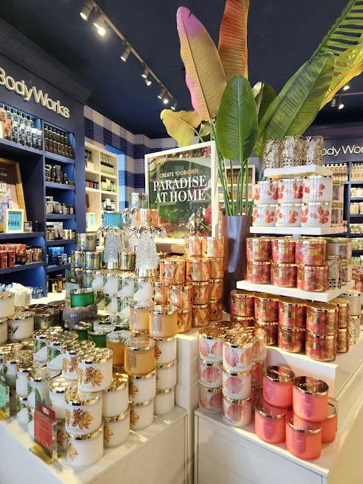 Bath & Body Works 4