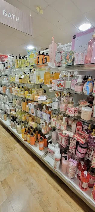 HomeGoods 7