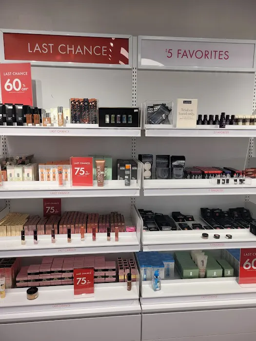 The Cosmetics Company Store 0