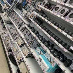 Five Below ico