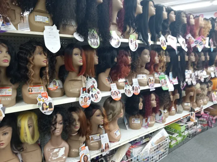 Queen's Beauty Supply 4