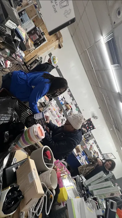 Rainbum Liquidation & Bin Store 1