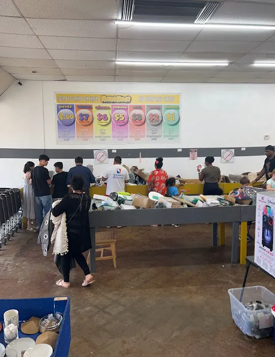 Rainbum Liquidation & Bin Store 8