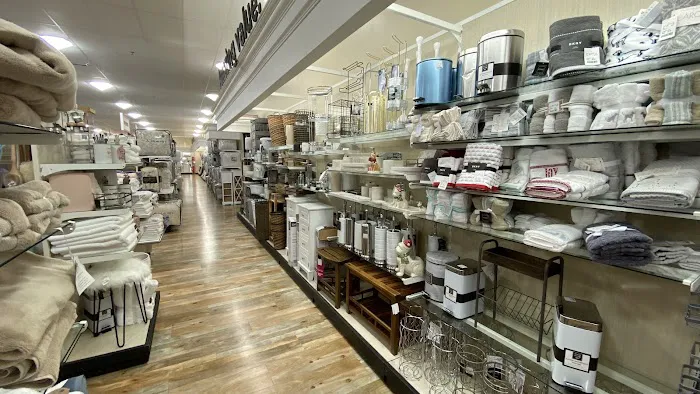 HomeGoods 8